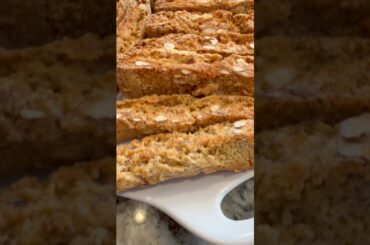 Almond Anise Biscotti- #italian #recipe #cookies