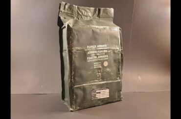 2023 Italian 24 Hour Combat Food Ration Module C Review & Freeze Dried Commando MRE Taste Testing