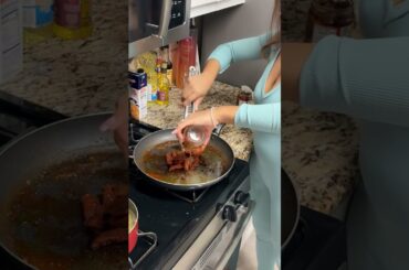 Making Tuscan Chicken | Mom Life Cooking #momlife #babyshorts #youtubeshorts