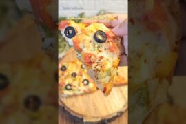 No Oven Bread Pizza | Quick Evening Snack Recipe | Kids Favorite 🍕#shorts #snacks #pizza #bread