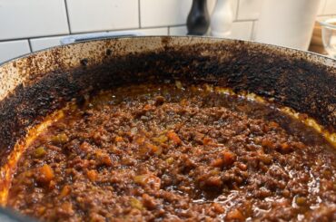 Is this dark buildup avoidable when baking sauce uncovered?