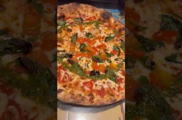Japan’s Most Popular Pizza? 🇯🇵🍕 Italian Chef Draws Daily Lines in Wake Town#shorts#japanesefood