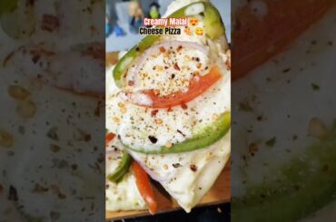 10Min Creamy Malai Cheese Pizza 🤤🍕#shots#viral#recipe#trending #pizza#food#shortsfeed#youtubeshorts