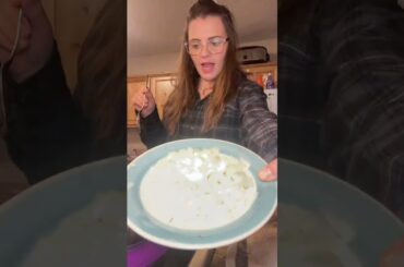 Episode 28: homemade swap series ☺️  Tomato sauce 🍅🥫  -peel + chop your tomatoes  -heat olive🫒 oil🛢️