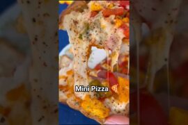 mini Pizza 🍕😋 #shorts