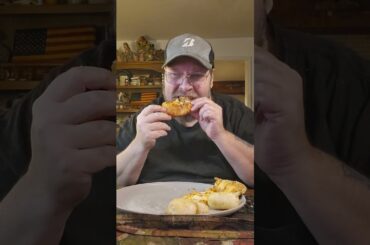 NEW MENU ITEMS Domino's parmesan stuffed crust and garlic bites! #fastfood #food#newmenu