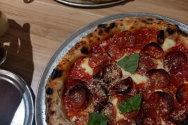 the best honey pepperoni pizza in the island 🇵🇷