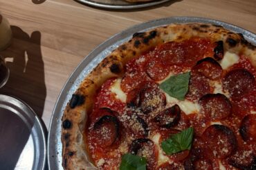 the best honey pepperoni pizza in the island 🇵🇷