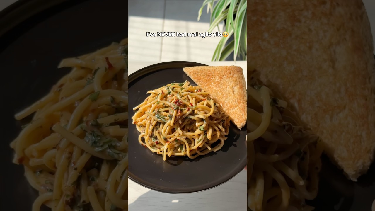 WHAT! Aglio Olio without GARLIC?๐ณ๐ Quick, easy & delicious Jain pasta recipe #shorts #aglioolio WHAT! Aglio Olio without GARLIC?๐ณ๐ Quick, easy & delicious Jain pasta recipe #shorts #aglioolio