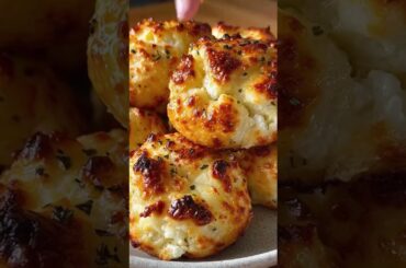🔥🧄 Cottage Cheese Garlic Knots #youtubeshorts #food #bonnecuisine #cheese #explore #cooking