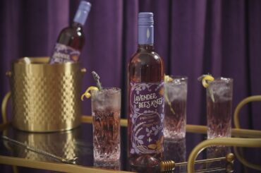 Cooper's Hawk Seasonal Curations: Lavender Bee's Knees