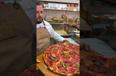 🍕🇮🇹 Best Italian pizza #bestfood #pizza #italianfood