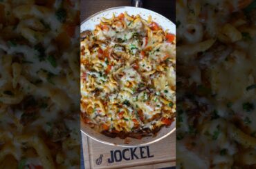 Rindfleisch-Spätzlepfanne - schnell, einfach und lecker #essen #shorts #spätzle