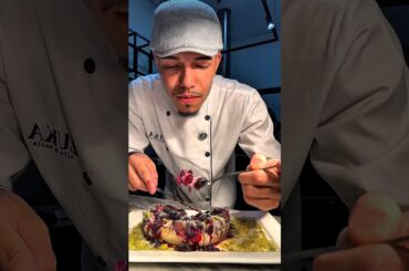 CHEESECAKE DE FRUTAS VERMELHAS NA PIZZA? COMERIA? #pizza #shorts #foryou #pizzalover #pizzarecipe