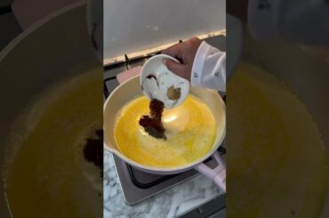 The most easy and creamiest fettuccine Alfredo! Please tag me if you make it 🧄🧀🍝 #pasta #food