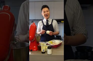 Lemon yogurt cake Italian grandmother s heirloom recipe Step1. The oven is preheated to 16