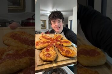 I made the craziest pizza 🍕 ￼