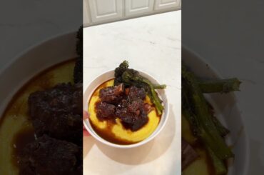 Red wine braised Short Ribs with Creamy Parmesan Polenta (recipe in description)