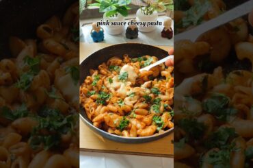 pink sauce cheesy pasta #trending #food #indianfood #pasta #ytshorts #youtubeshorts