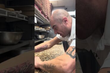 #pizza #itspizzatime #italianfood #food #pizzapie #pizzalover #pizzaschool 🙏♥️🍕🍕