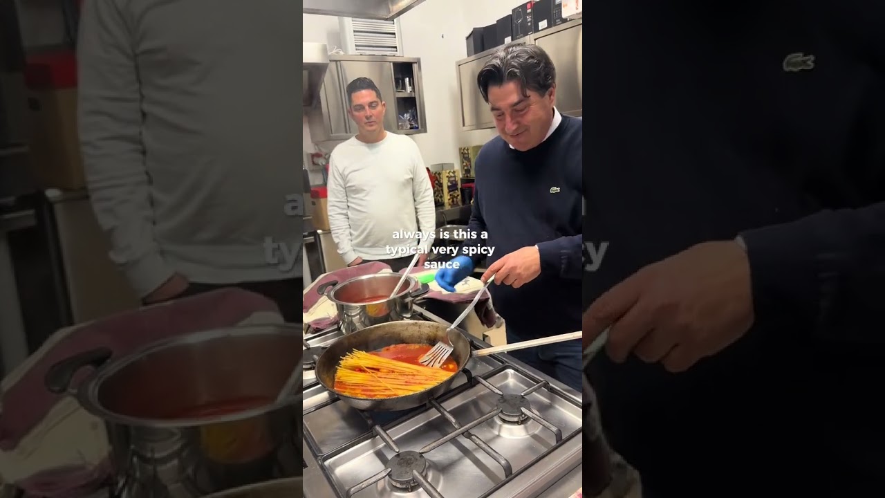 How to make Spaghetti all’assassina in Puglia Italy #cheesemonger #food #italy How to make Spaghetti all'assassina in Puglia Italy #cheesemonger #food #italy