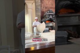 Is EPCOT’s Via Napoli actually worth the sit-down time? 🍕🇮🇹