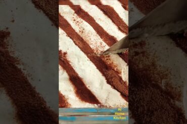 Classic Italian Tiramisu Without Ladyfinger #shorts #food #athomekitchen #tiramisu #ItalianDesserts