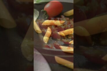 Why Pasta all’Arrabbiata Is So Spicy 🌶️🇮🇹 #Shorts