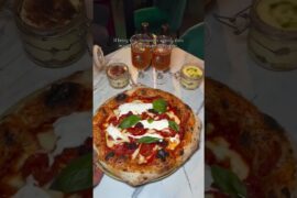 Best Italian Pizza in London 🤩🍕  #italianfood #shorts