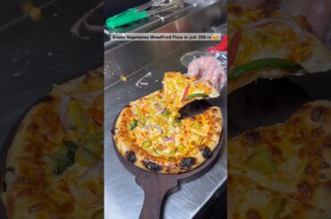 Exotic Vegetables Woodfired Pizza in just 350 rs 😍 #shorts #youtubeshorts #foodshorts