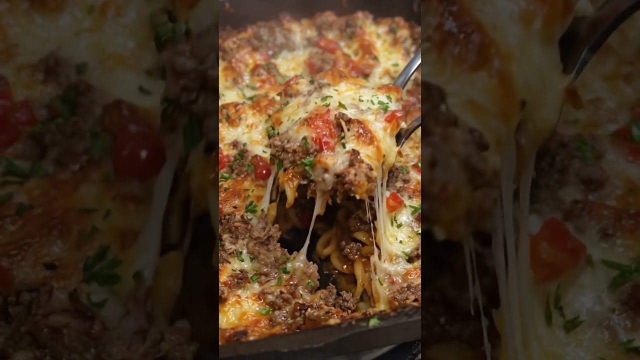 🧀🔥 Cheesy Beef & Sausage Casserole (Crowd-Favorite!) 🧀🔥 Cheesy Beef & Sausage Casserole (Crowd-Favorite!)