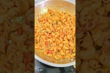 This Spicy Veg Pasta Is Addictive 🤤🔥 #shorts  #pasta #easyrecipe