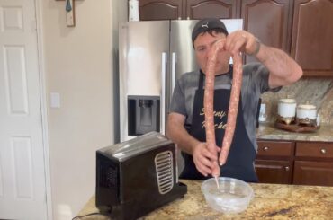 How to make Italian Garlic Wine Sausage