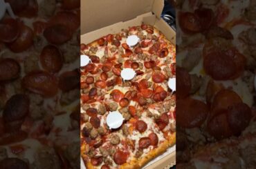 #pizza #pizzalover #pizzatime #pitbosswaterfowl #duckhunting #food #crownroyal