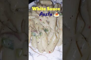 Creamy White Sauce Pasta 🤍😋 Ek bite aur dil melt ho jaaye 🍝🔥 #youtubeshorts #shorts #food #viral
