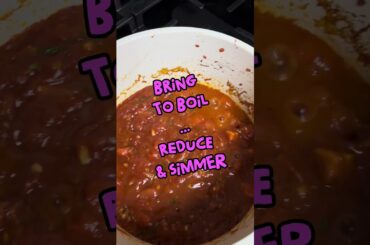 Pan Seared Chicken Parm with Toast Winery Zweigelt #recipe #wine #chickenparm #adulting #foodandwine