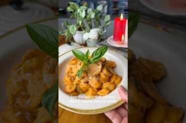 Roasted cherry tomato pasta