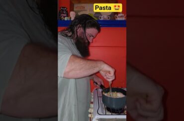 #pasta #easymeals #pastadishes #yum #dinners #dinnerideas #cooking #foryou #foryouofficial