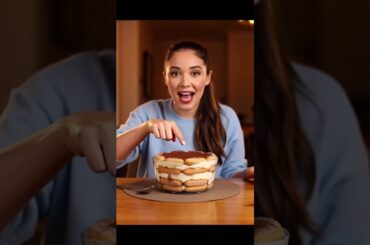 ​On-Screen Headline: "Is this the REAL Pizza Heaven? 🍕  ​#ItalianCuisine​#FoodReview