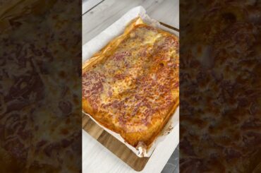 Not your classic pizza🍕 #cooking #food #asmr #recipe #pizza