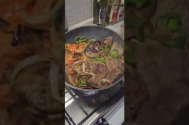 higado fegato #elsalvador  #food #cooking #carnitas #italy #yummy #delicious #foodie #hígado