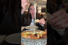 PASTA AL QUESO EN MÁLAGA! #malaga #ruedadequeso