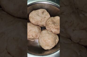 pizza recipe#binitaallinone #trending #ytshorts #cooking 🍲👨‍🍳