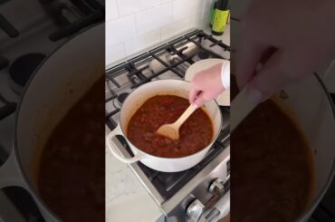 This is a spin on my one pot lasagna recipe! #lasagna #onepotmeal