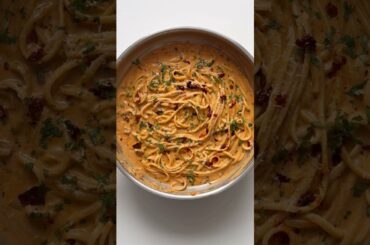 Garlic chilli oil spaghetti 🍝