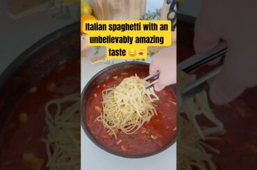 Italian spaghetti with an unbelievably amazing taste 🤤🍝#italy #spaghetti #viral #trending #asmr