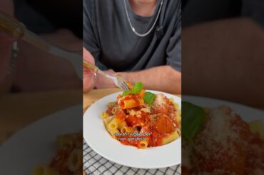 LA RICETTA COMPLETA DEL VERO RAGU NAPOLETANO: che bono! #ragu #napoli  #pasta #primipiatti #pasta