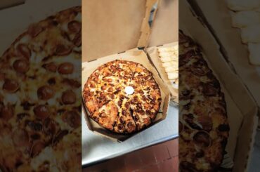 ROUND TABLE PIZZA  #usa #pizza #food #fastfood #pizzalover #italianfood #pizzafood #pizzatime #Lodi