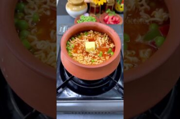 #chain #food #pizzapie #recipe #pizzafood #italiancuisine #cooking #fastfood #italianfood #italianfo