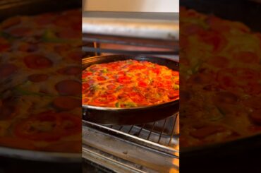 Italian food cooked with Azerbaijani vibes 🎶🍝This hit different 🔥 #food #azerbijan #pizza #food